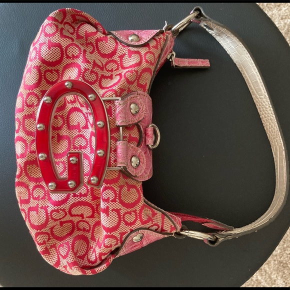 Guess Handbags - Super cute pink guess purse